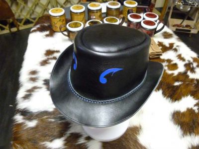 Chapeaux